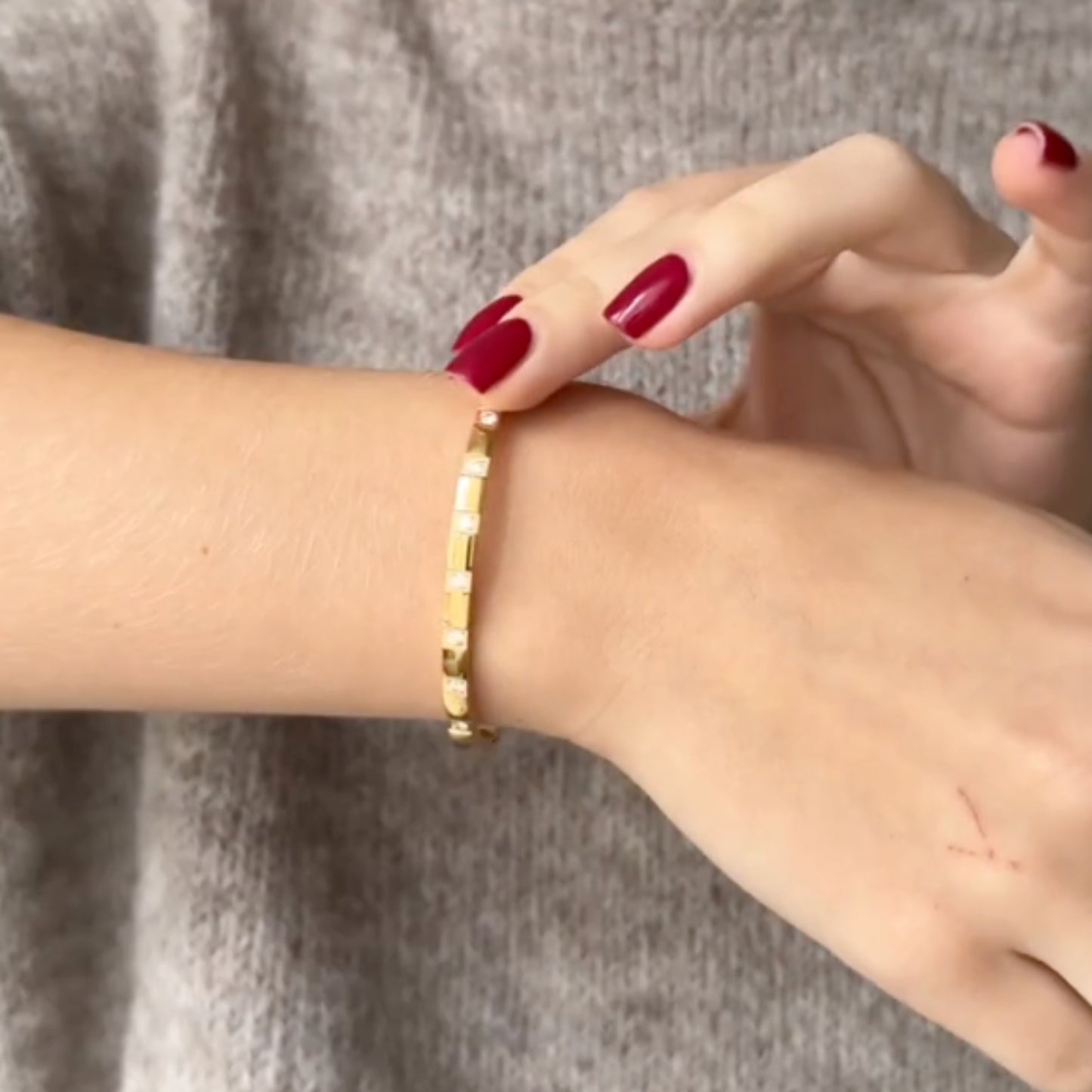 Grace Bracelet - Gold