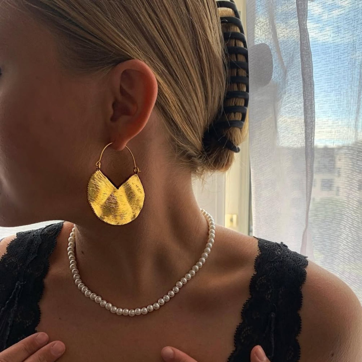 Viola Earrings - Gold