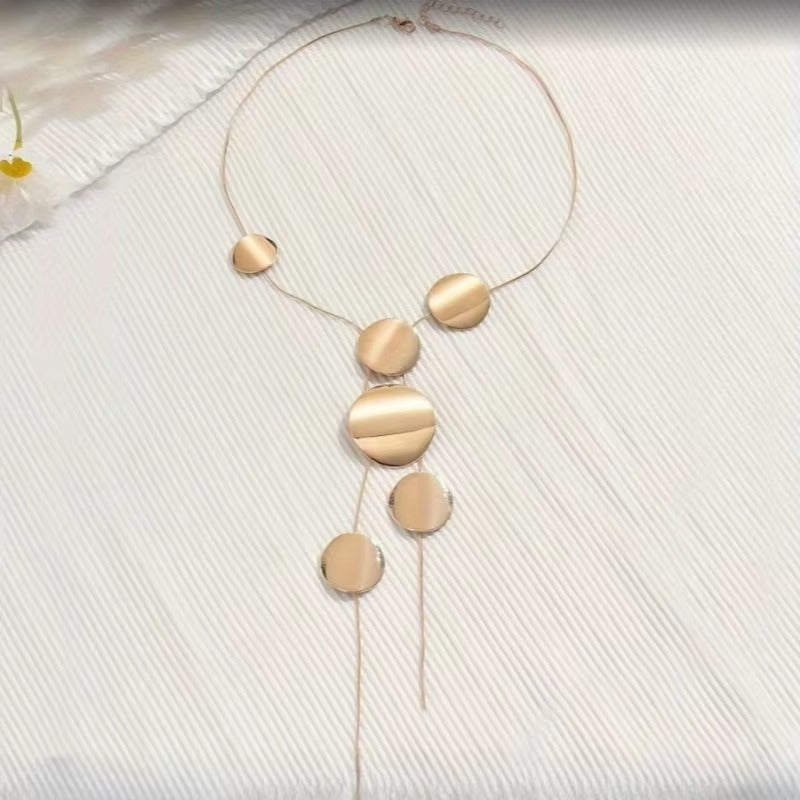 Vira Necklace - Gold