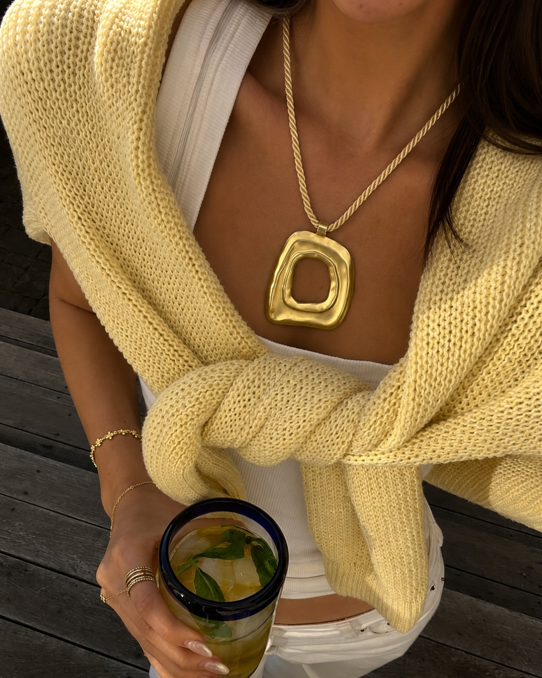 Vela Halsband - Guld