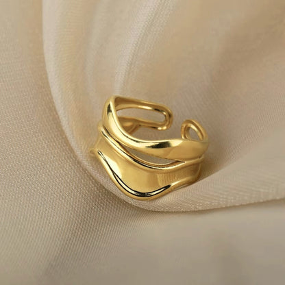 Fione Ring - Gold
