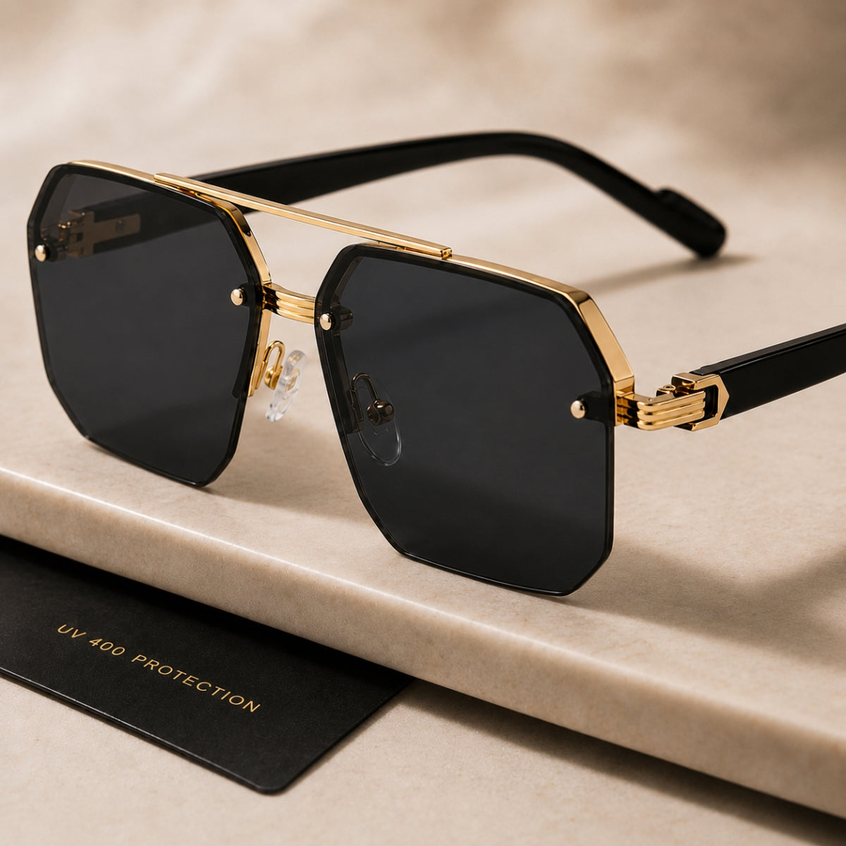 Avero Solbrille - Sort Guld