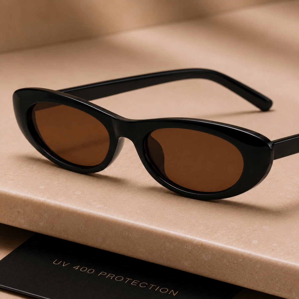 Suki Solbrille - Sort Brun